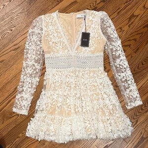 EB Luxe / Los Angeles Cream and White Lace  Dress
